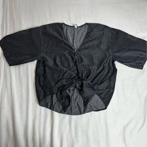 Elan Oversized Bow Gray Blouse